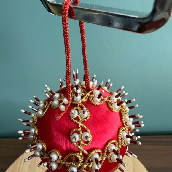 Vintage Push Pin Christmas Ornament Ball With Beads & Gold Embroidery - Picture 6 of 9